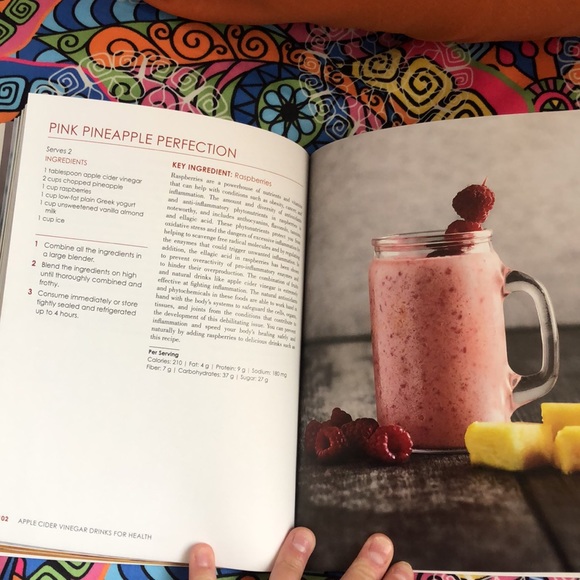 Apple Cider Vinegar Drinks for Health: 100 Teas, Seltzers, Smoothies, and Drinks - Picture 13 of 16